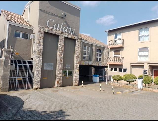 2 BEDROOM APARTMENT FOR SALE IN MONTGOMERY PARK